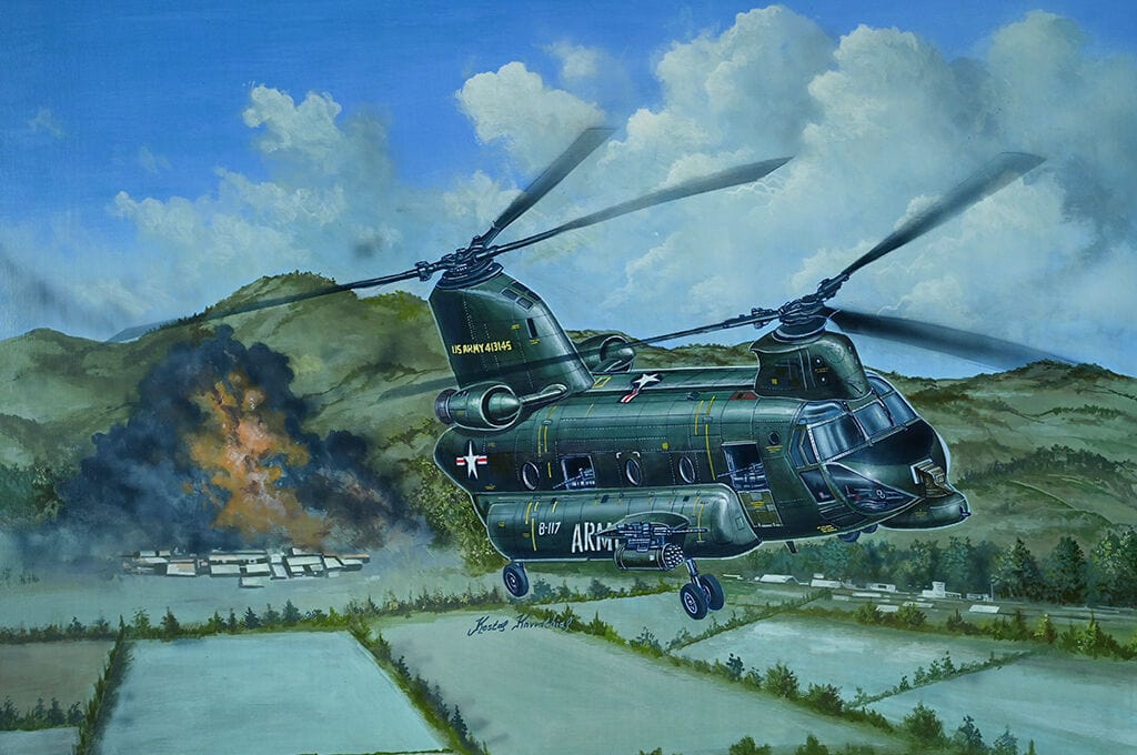 Trumpeter 1/35 Boeing ACH-47A Armored Chinook Plastic Model Kit