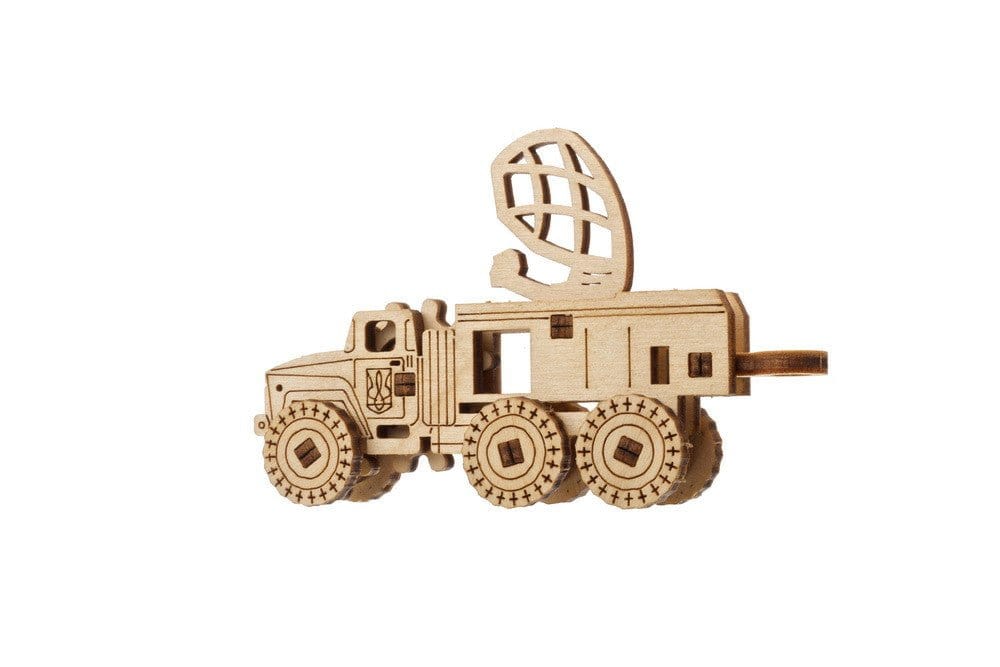 Ugears 70197 U - Fidgets Bravery Wooden Model Kit - Hobbytech Toys