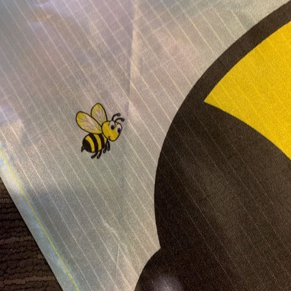 Windspeed Bumble Bee Single String Kite - Hobbytech Toys
