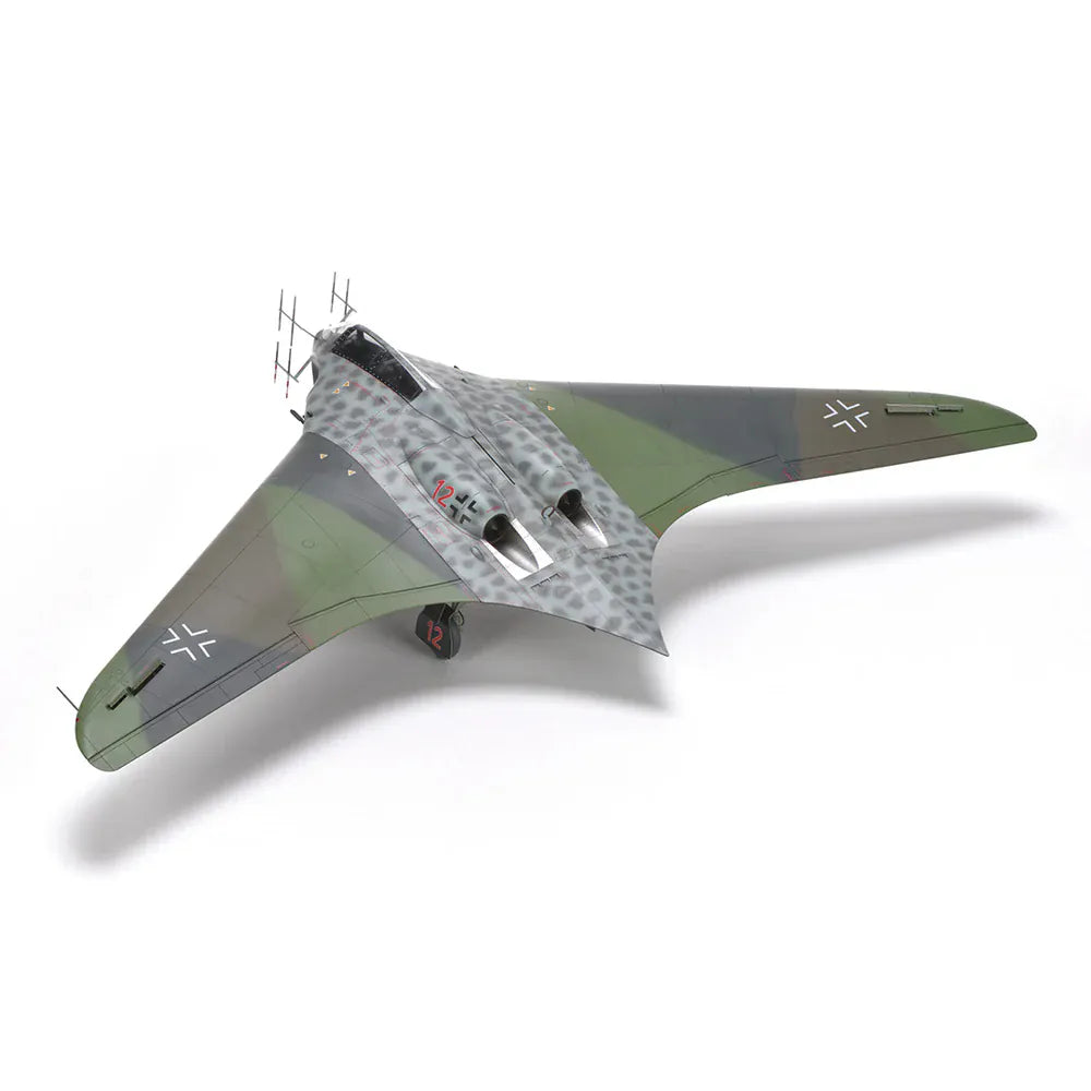 Zoukei Mura 1/32 Horten Ho 229 B Plastic Model Kit