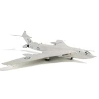 Airfix A12008 1/72 Handley Page Victor B.2 Plastic Model Kit - Hobbytech Toys