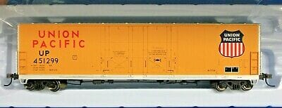 Atlas MRR HO Evans 53ft Double Plug-Door Boxcar - Master(R) - Union Pacific #451299 (Armour Yellow, silver; Large Shield) Atlas MRR TRAINS - HO/OO SCALE
