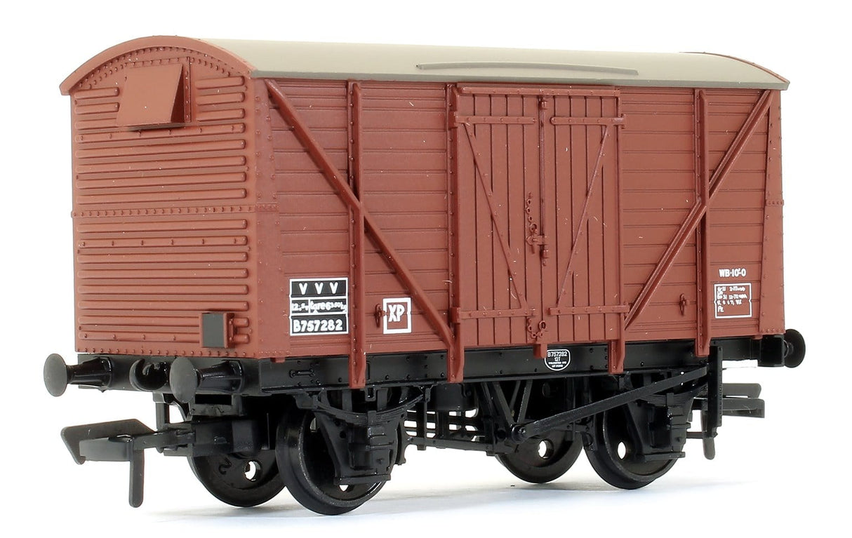 Bachmann 38-163 OO BR 12T Ventilated Van BR Bauxite Bachmann Branchline TRAINS - HO/OO SCALE