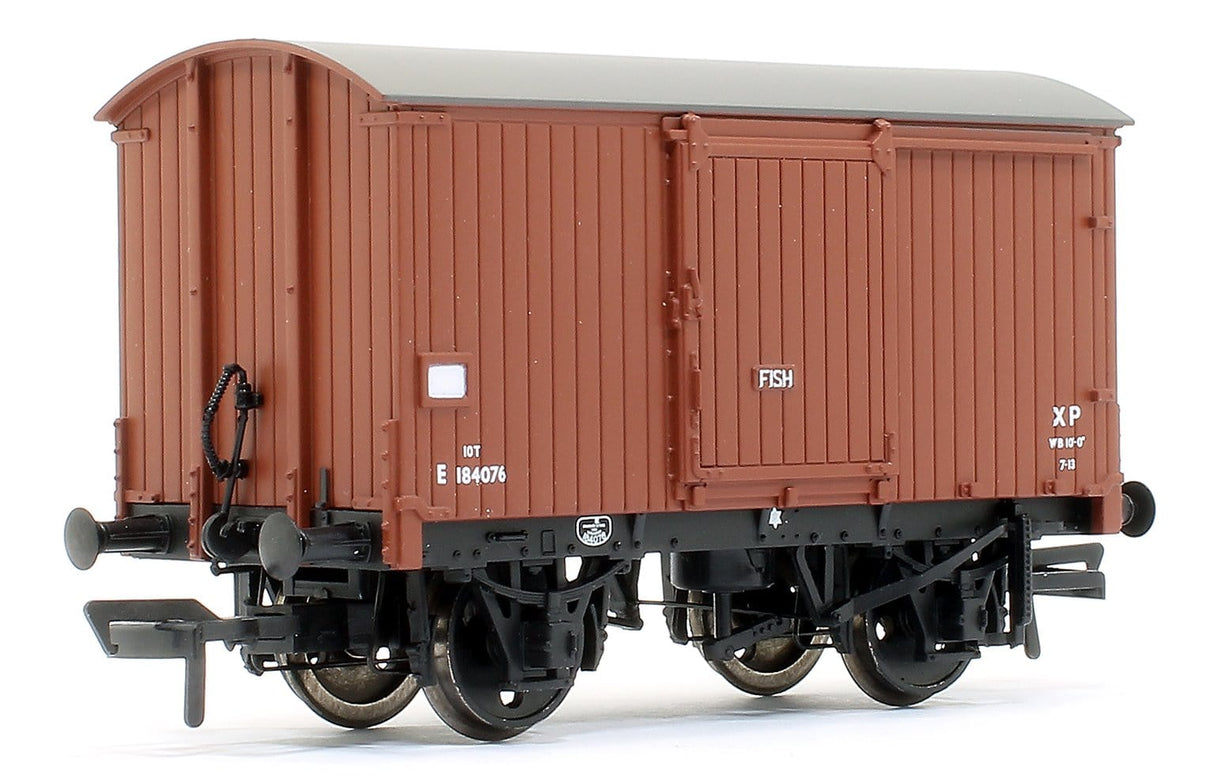 Bachmann 38-576A OO LNER 10T Fish Van BR Bauxite Bachmann Branchline TRAINS - HO/OO SCALE