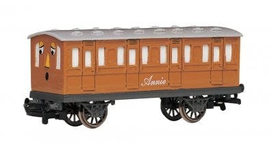 Bachmann HO Annie Coach Bachmann TRAINS - HO/OO SCALE