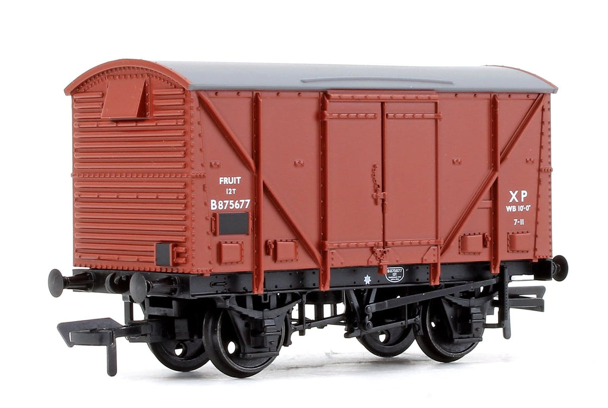 Bachmann OO Br 12 Ton Vent. Plywood Fruit Van Br Bauxite (Early) Bachmann Branchline TRAINS - HO/OO SCALE