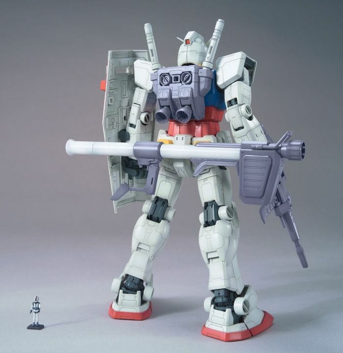 Bandai 5056958 1/100 MG Rx-78-2 Gundam Ver. One Year War 0079 Bandai GUNDAM