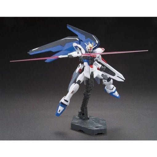 Bandai 5057404 HGCE 1/144 Freedom Gundam Bandai GUNDAM