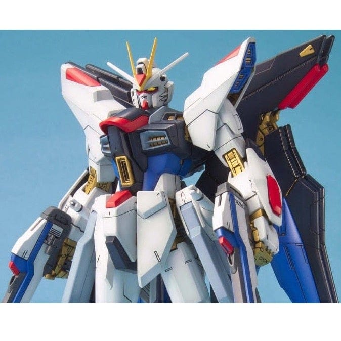 Bandai MG 1/100 Strike Freedom Gundam Bandai GUNDAM