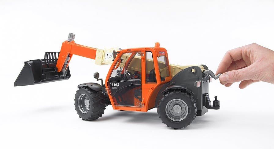 Bruder 02140 1/16 JLG 2505 Telehandler - Hobbytech Toys