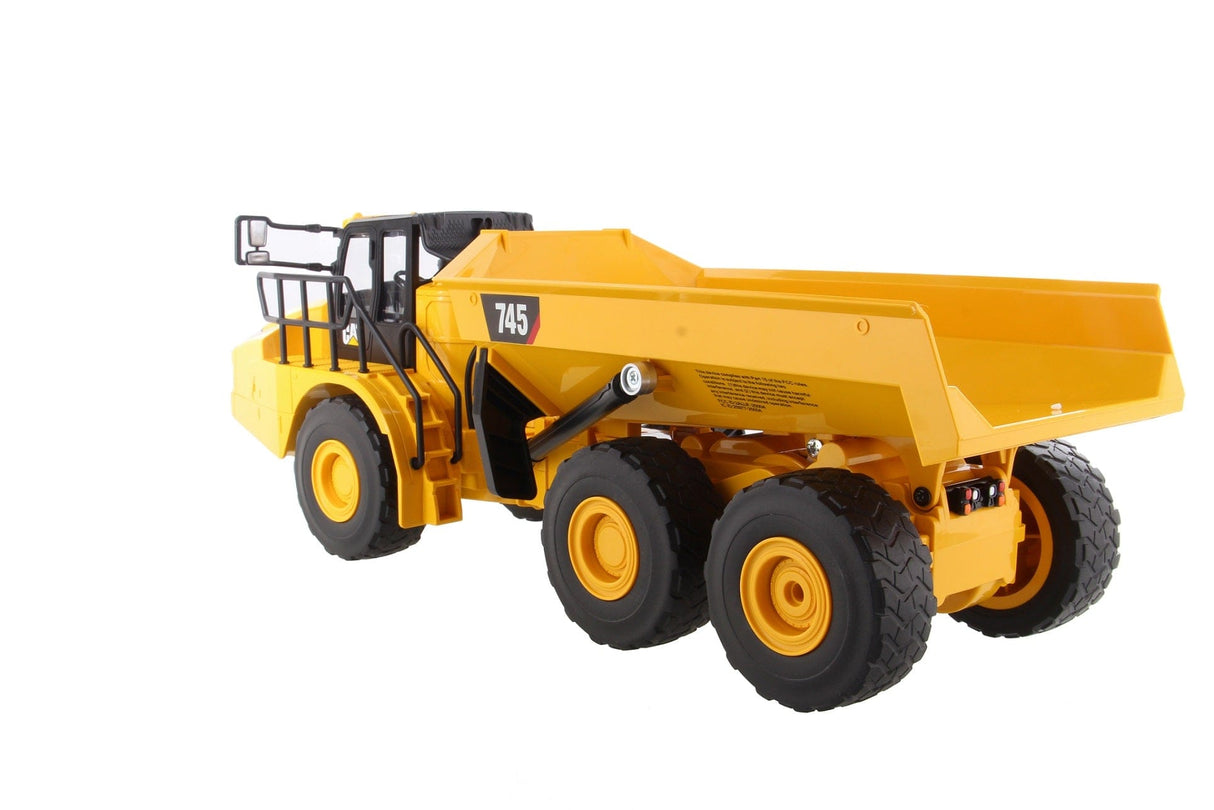 CAT 1/24 745 Articulated Radio Control Truck 2.4Ghz* Diecast Masters RC CARS