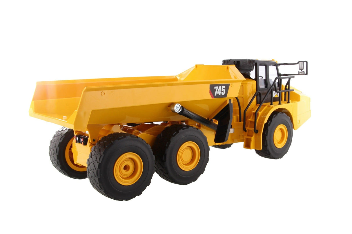 CAT 1/24 745 Articulated Radio Control Truck 2.4Ghz* Diecast Masters RC CARS