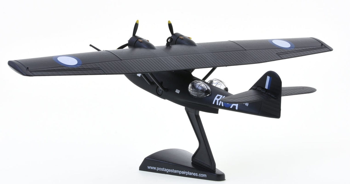 Daron 1/150 Raaf Pby-5A Catalina Black Cat Daron PLASTIC MODELS