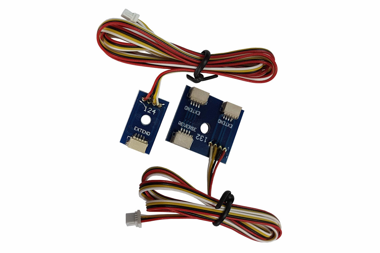 DCC Concepts 12X Cobalt-Ss With Controllers And Accessories - Hobbytech Toys