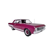DDA 1/18 Magenta Metallic 1969 VF Valiant - Hobbytech Toys