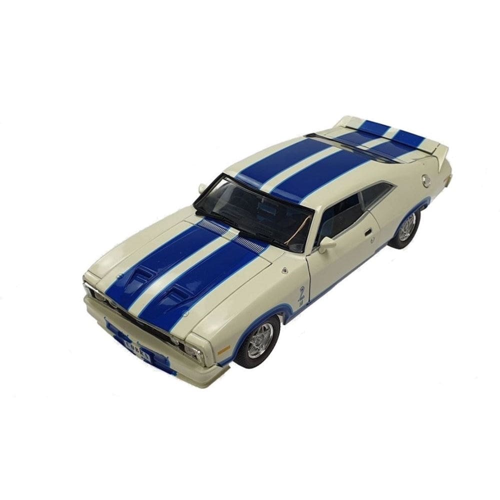 DDA 1/32 Opt' 97 XC Cobra Ford Falcon White/Blue Stripes - Hobbytech Toys