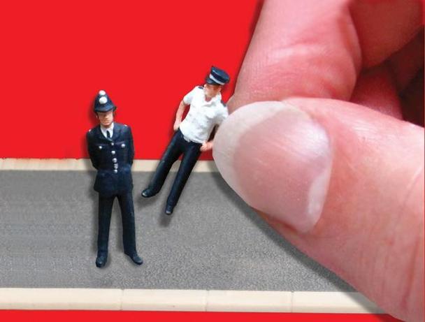 Deluxe Materials AD29 Tacky Wax 28g Deluxe Materials SUPPLIES