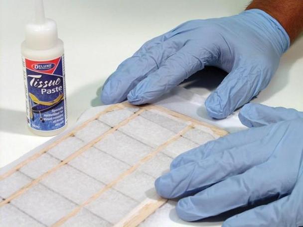 Deluxe Materials AD60 Tissue Paste 50ml Deluxe Materials RC PLANES - PARTS