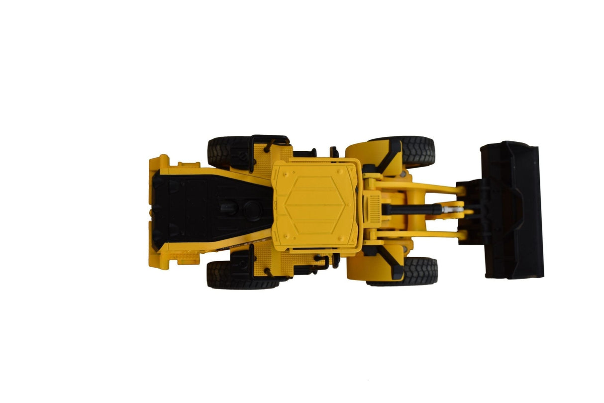 Diecast Masters 1/35 RC CAT 950M Wheel Loader - Hobbytech Toys