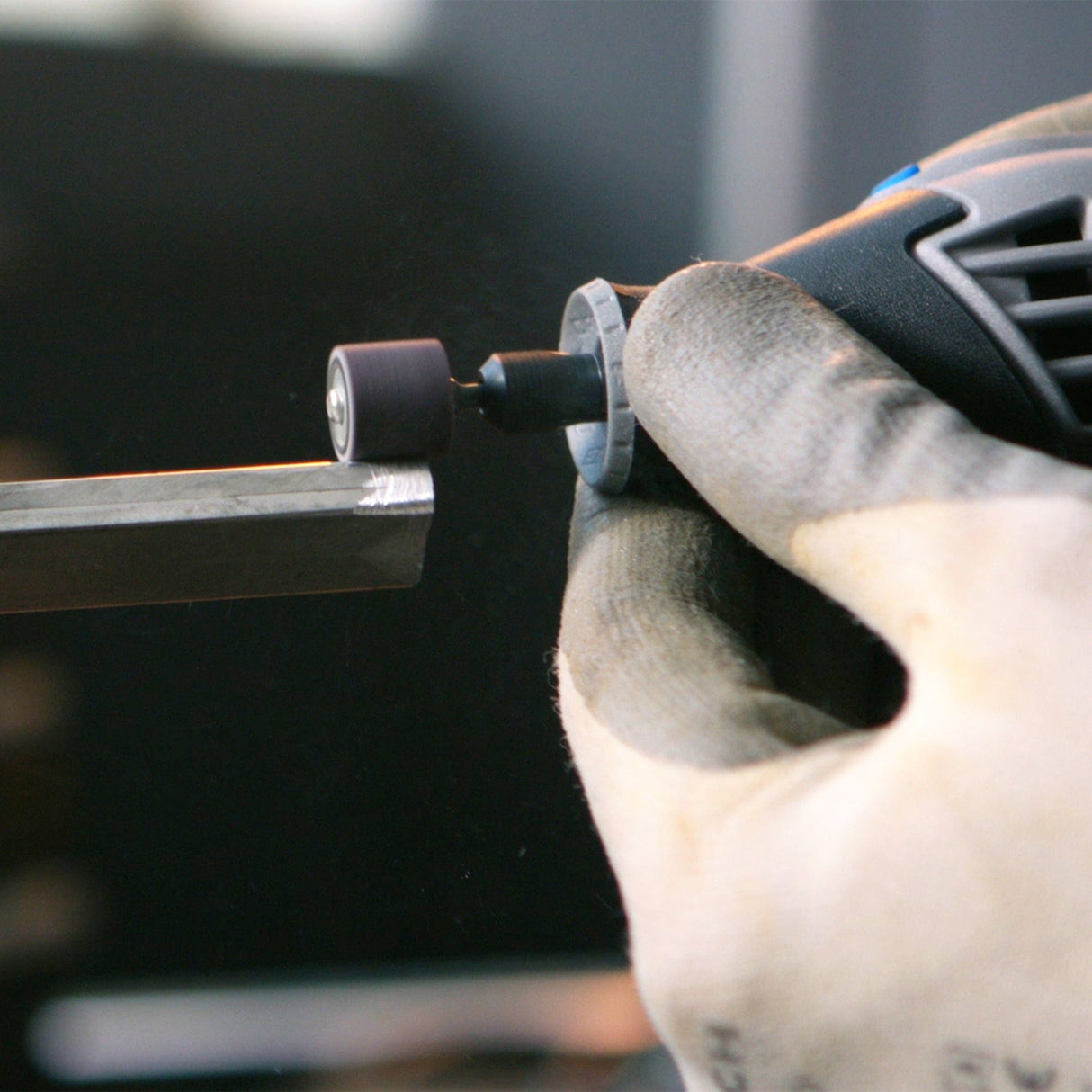 Dremel 160 Piece Multipurpose Mega Accessory Kit (710) - Hobbytech Toys