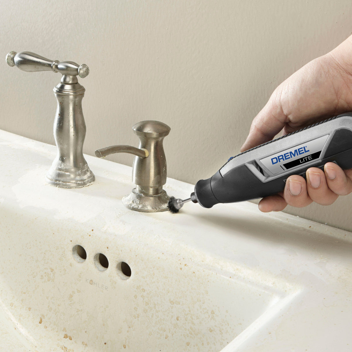 Dremel Bristle Brush 13mm (404-2) - 2 Pack - Hobbytech Toys