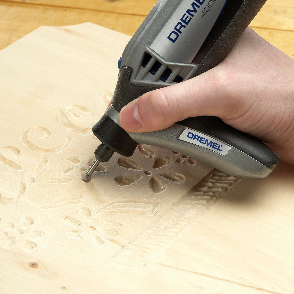 Dremel Detailers Grip Attachment (577) - Hobbytech Toys