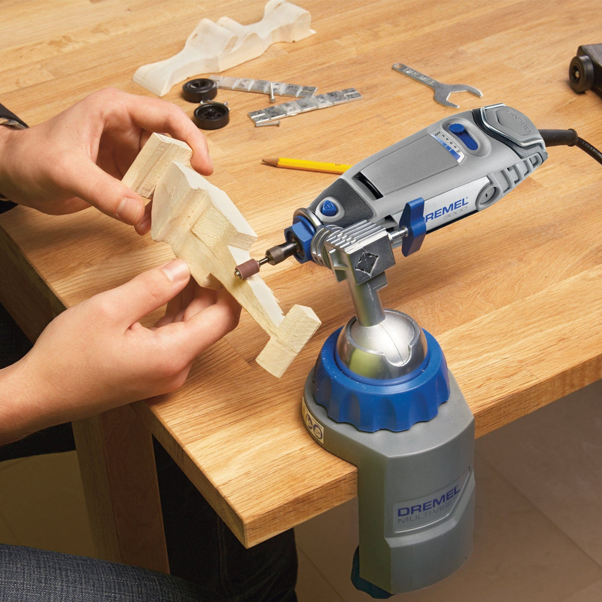 Dremel Multi-Vise Attachment (2500) - Hobbytech Toys
