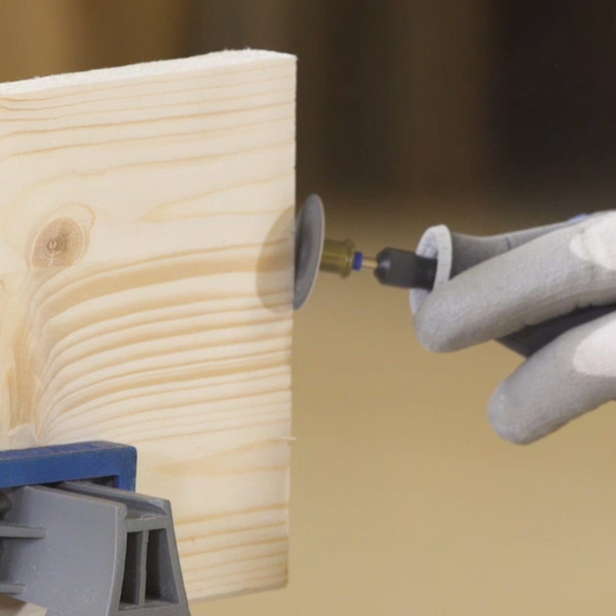 Dremel Sanding Disc 19mm 240 Grit (413) - 36 Pack - Hobbytech Toys