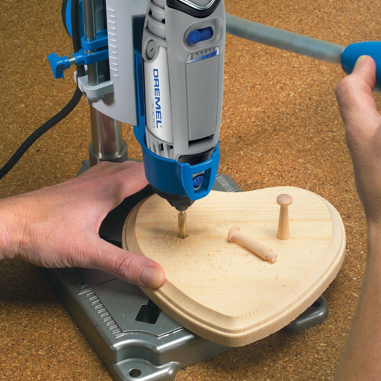 Dremel Workstation Attachment (220) - Hobbytech Toys