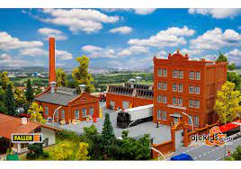 Faller 231707 N Factory Complex Kit - Office, Boiler House, 2 Factory Buildings and Wall - Hobbytech Toys