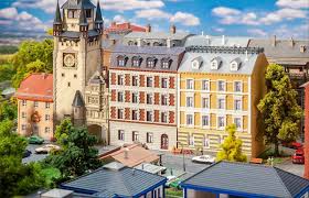 Faller N 2 Renovated Town Houses Faller Gmbh TRAINS - N SCALE