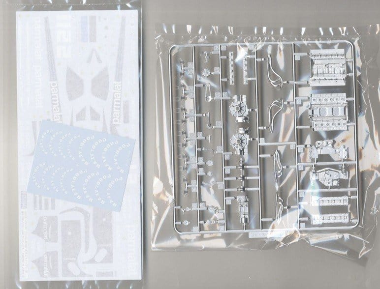 Fujimi 1/20 Brabham BT46B Sweden GP (Niki Lauda/#3 John Watson) (GP-12) Plastic Model Kit - Hobbytech Toys