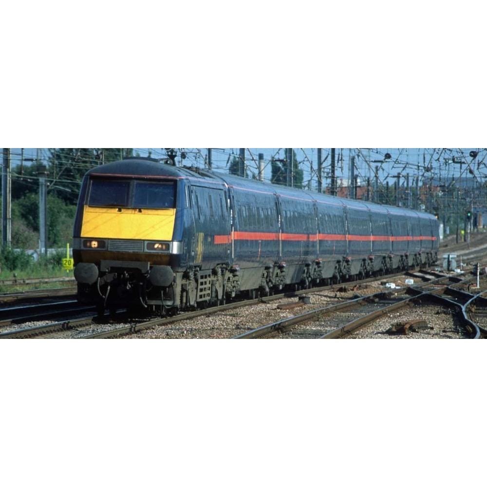 Hornby R40165 OO Scale Gner Mk4 Open First Coach M - Era 9 (2021 Release) Hornby TRAINS - HO/OO SCALE