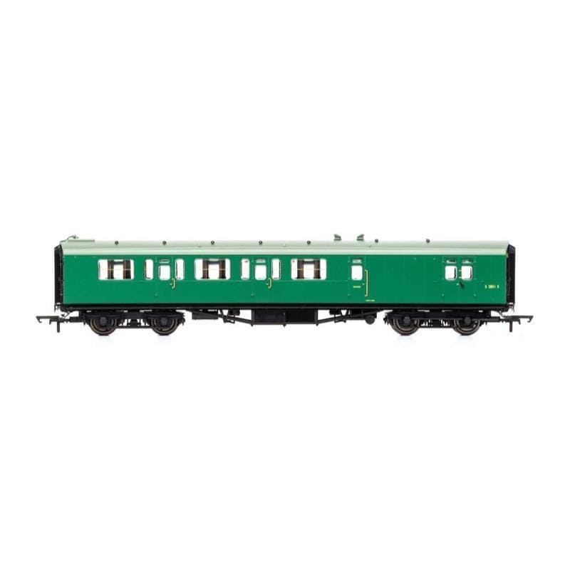 Hornby R4888E OO Scale BR Bulleid 59 Corridor Brake Third S2850S - Era 4 (2021 Release) Hornby TRAINS - HO/OO SCALE