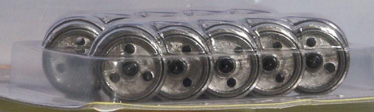 Hornby R8097 OO Scale 12.6mm Disc Wheels (10pcs) Hornby TRAINS - HO/OO SCALE