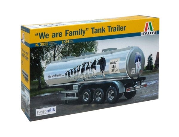 Italeri 1/24 Tank Trailer We Are Family Plastic Model Kit Italeri PLASTIC MODELS