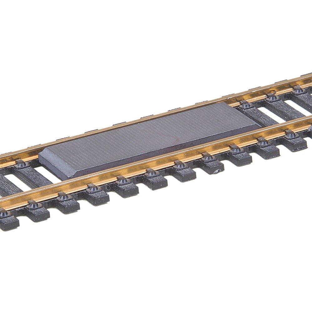 Kadee HO C83 Delayed Uncoupler Between the Rails Kadee TRAINS - HO/OO SCALE