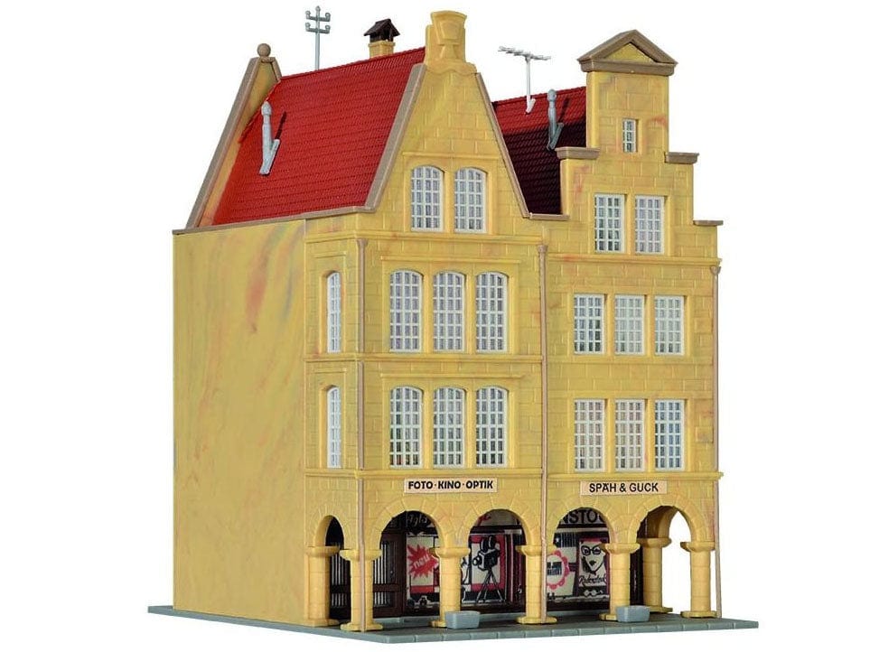 Kibri 37153 N Double Fronted Town House w/Covered Passage Kit Kibri TRAINS - N SCALE