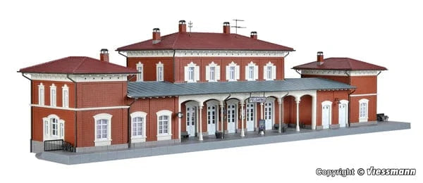 Kibri HO Feldafing Station - 64 x 19 x 17cm - Hobbytech Toys