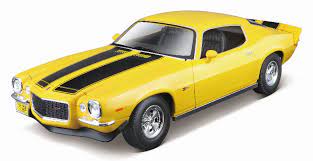 Detailed 1/18 scale Maisto model of a 1971 Chevrolet Camaro in vibrant yellow with black racing stripes.