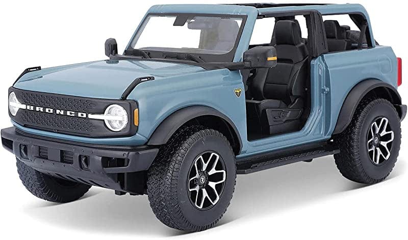 Maisto 1/18 2021 Ford Bronco Badlands - Blue - Hobbytech Toys