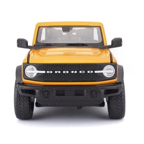 Maisto 1/18 2021 Ford Bronco Badlands - Orange - Hobbytech Toys