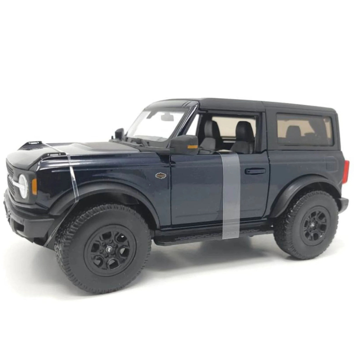 Maisto 1/18 2021 Ford Bronco Wildtrack - Blue - Hobbytech Toys