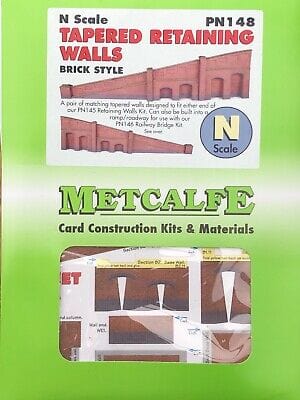 Metcalfe PN148 N Tapered Retaining Walls Brick Style Metcalfe TRAINS - N SCALE