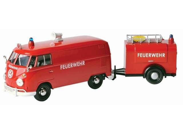 Motor Max 1/24 Volkswagen Type 2 T1 Fire Truck W/ Trailer Motor Max DIE-CAST MODELS