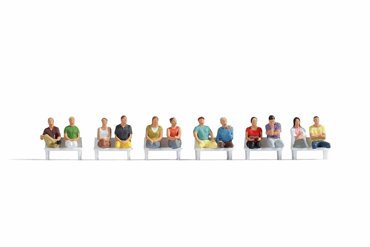 Noch 15250 HO Sitting Passengers Without Legs or Benches - Hobbytech Toys