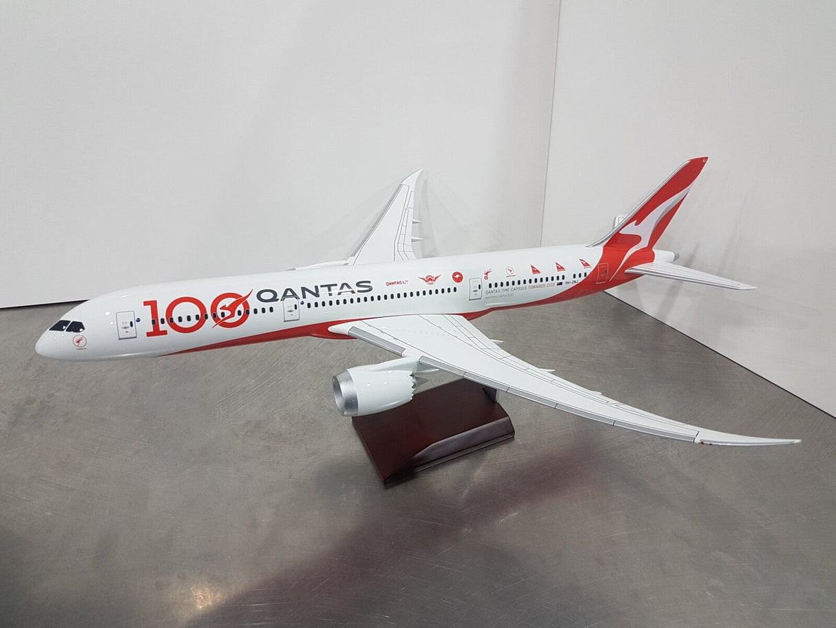 PPC 1/100 QANTAS B787-9 100th Anniversary PPC DIE-CAST MODELS
