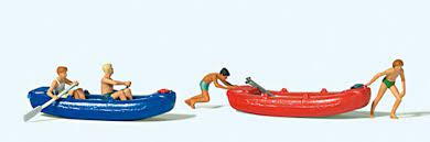 Preiser 10705 HO Youths w/Boats (4) Preiser TRAINS - HO/OO SCALE