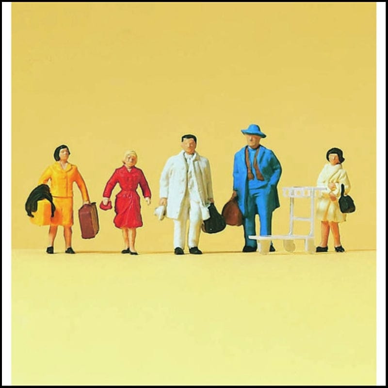 Preiser 14104 HO Passengers Preiser TRAINS - HO/OO SCALE