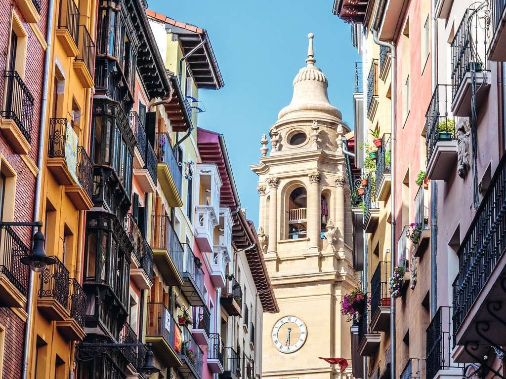 Ravensburger 16709-8 Pamplona Spain Puzzle 1500pc - Hobbytech Toys